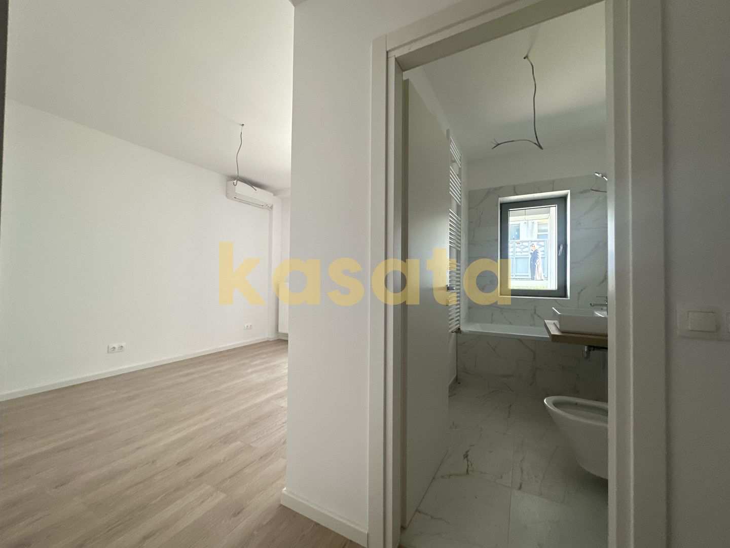 DE INCHIRIAT | APARTAMENT 4 CAMERE | REZIDENTIAL SAU BIROU | TEI | NOU - Poză 9