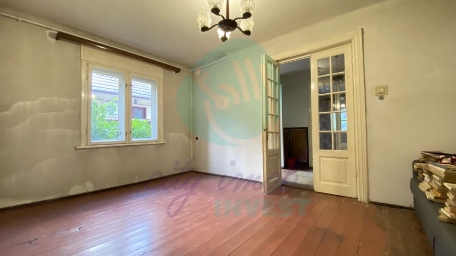 Parter de vila cu mică curte, Piața Alba Iulia - Poză 4