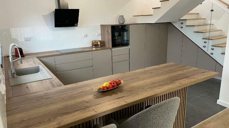 Tărlungeni, zona Izvor, casă de vănzare - Poză 6