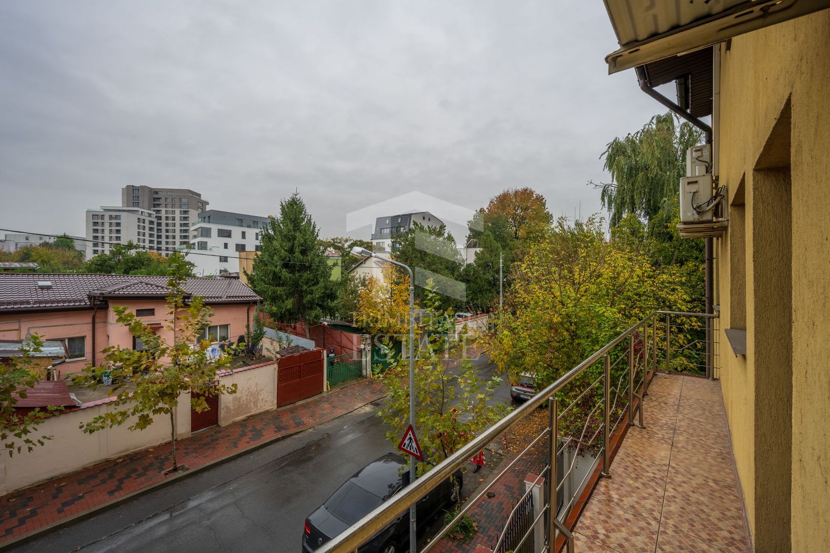 Casa Timpuri Noi 2010 P+1+M 220M - Poză 24