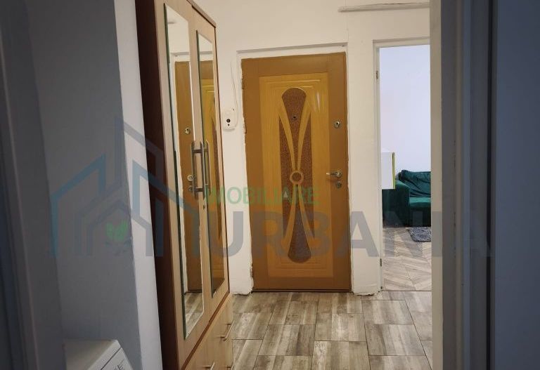 Apartament cu două camere decomandat, Nicolina 2, prima stație, planul - Poză 3