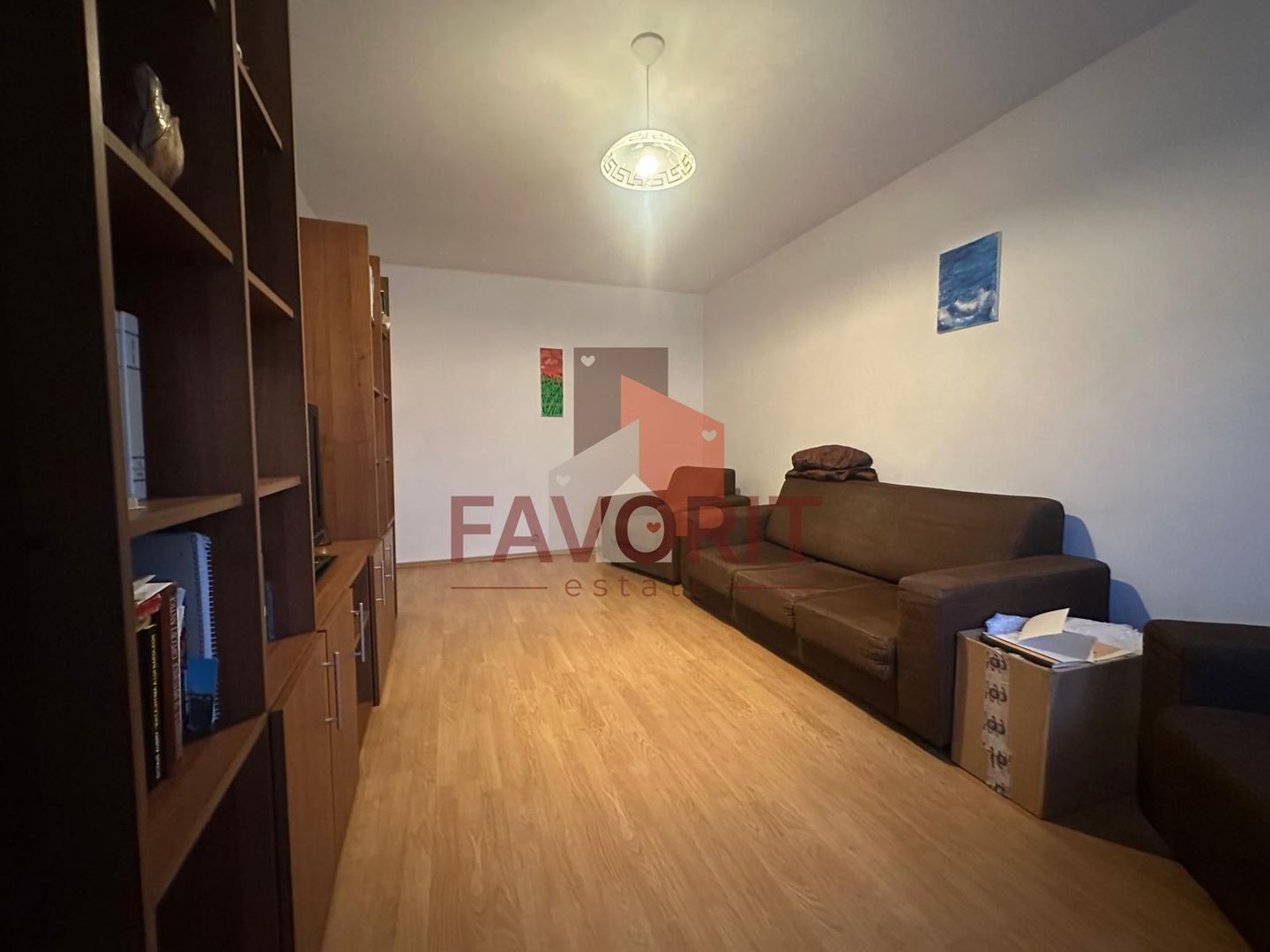 3 camere | zona excelenta | izolat interior | etaj intermediar | - Poză 3