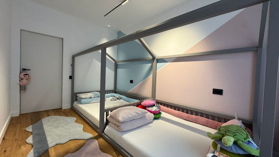 Vila | Casa Presei Libere | Damaroaia - Poză 12