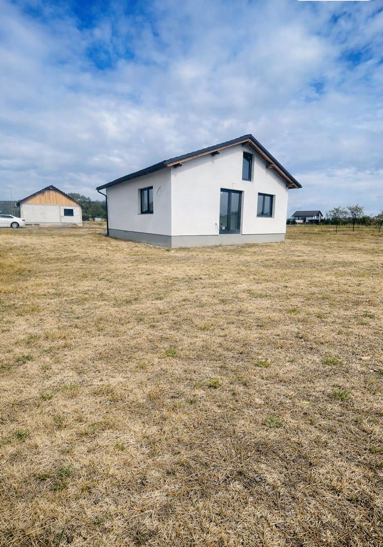 Casă Parter Semifinisată – Oșorhei, utilități complete, teren 515 mp - Poză 3