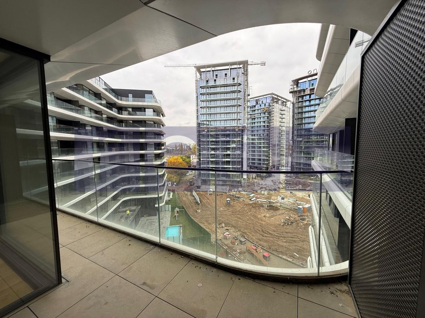 OCAZIE VANZARE 2 CAMERE | YACHT KID | 52MP | TERASA 11MP | VEDERE LAC - Poză 30