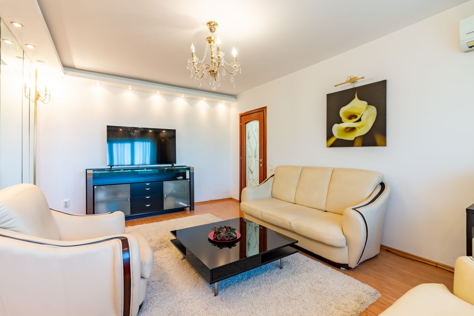 Apartament spatios 3 camere,  P-ta Unirii/ Sf Vineri - Poză 4