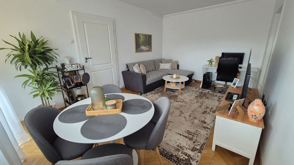 Apartament superb 2 camere Mihalache -1 MAI, renovat și utilat complet,59 mp. - Poză 1