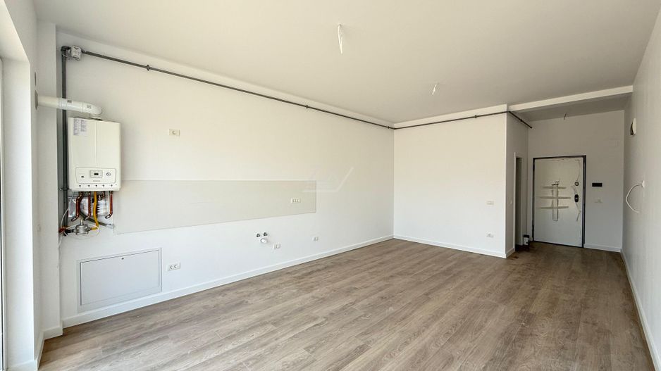 Comision 0. Gradina proprie 25 mp. Dressing. Loc de parcare. - Poză 3