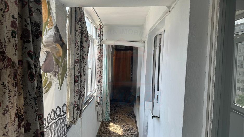 70.ooo euro, apartament 59 mp,  2 camere, decomandat etaj 5 Micro18 - Poză 4