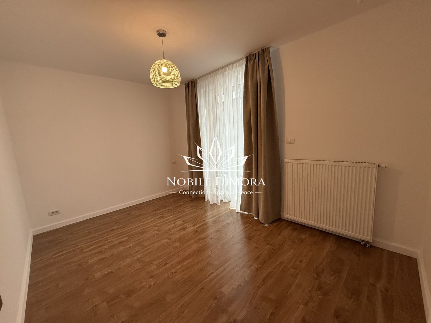 Casa moderna cu 4 camere, 2 bai, terasa si gradina de 50mp - zona Crisan - Poză 14