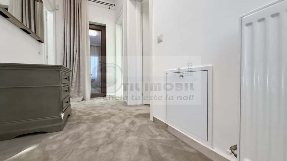 Vila tip duplex,  3 camere, 2 bai, libera, mobilata de lux, Barnova - Poză 12