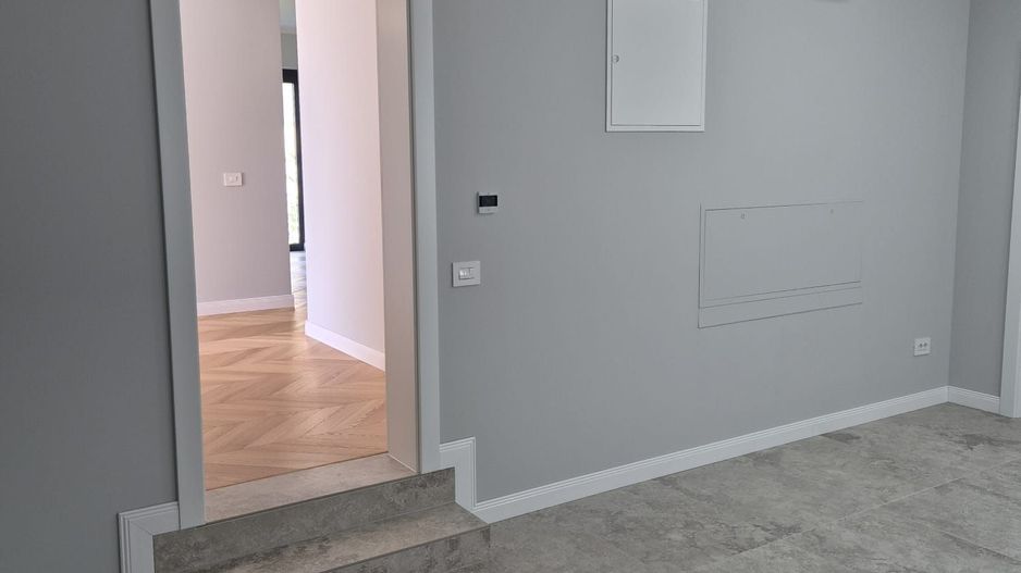 Locuinta individuala cu garaj si teren de 1000mp - Poză 12