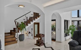 Vila cu design spectaculos, tehnologie smart & lifestyle complet - Poză 16