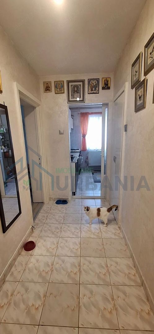 Apartament 3 camere, etaj 4, zona Podul Roș, Iași - Poză 4