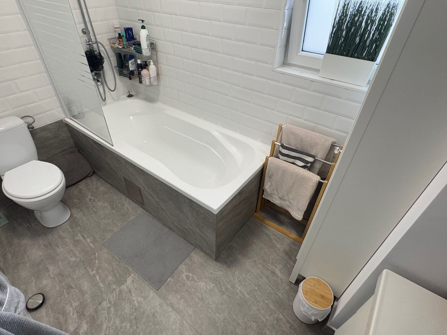 Vila 23 august Otopeni-Tunari, TOATE UTILITATILE, Zona buna 0% comision - Poză 12