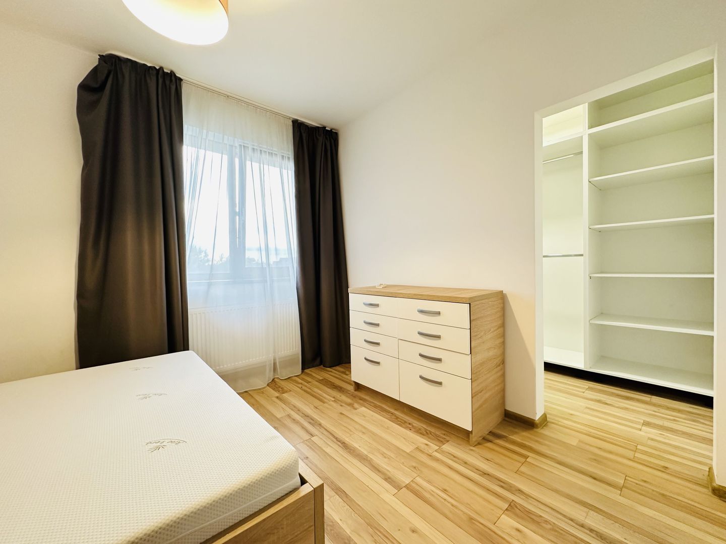 Ikea - Casa moderna cu 3 dormitoare, 130mp | Loc de joaca in mansarda - Poză 15