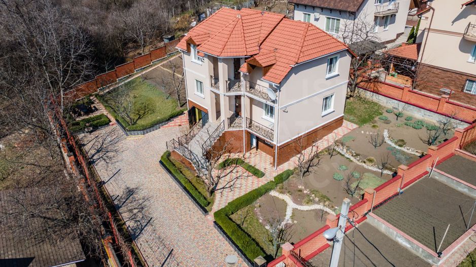 Vânzare, casă, 3 nivele, 200 mp + 10 ari, str. Gura Văii, Rîșcani - Poză 51