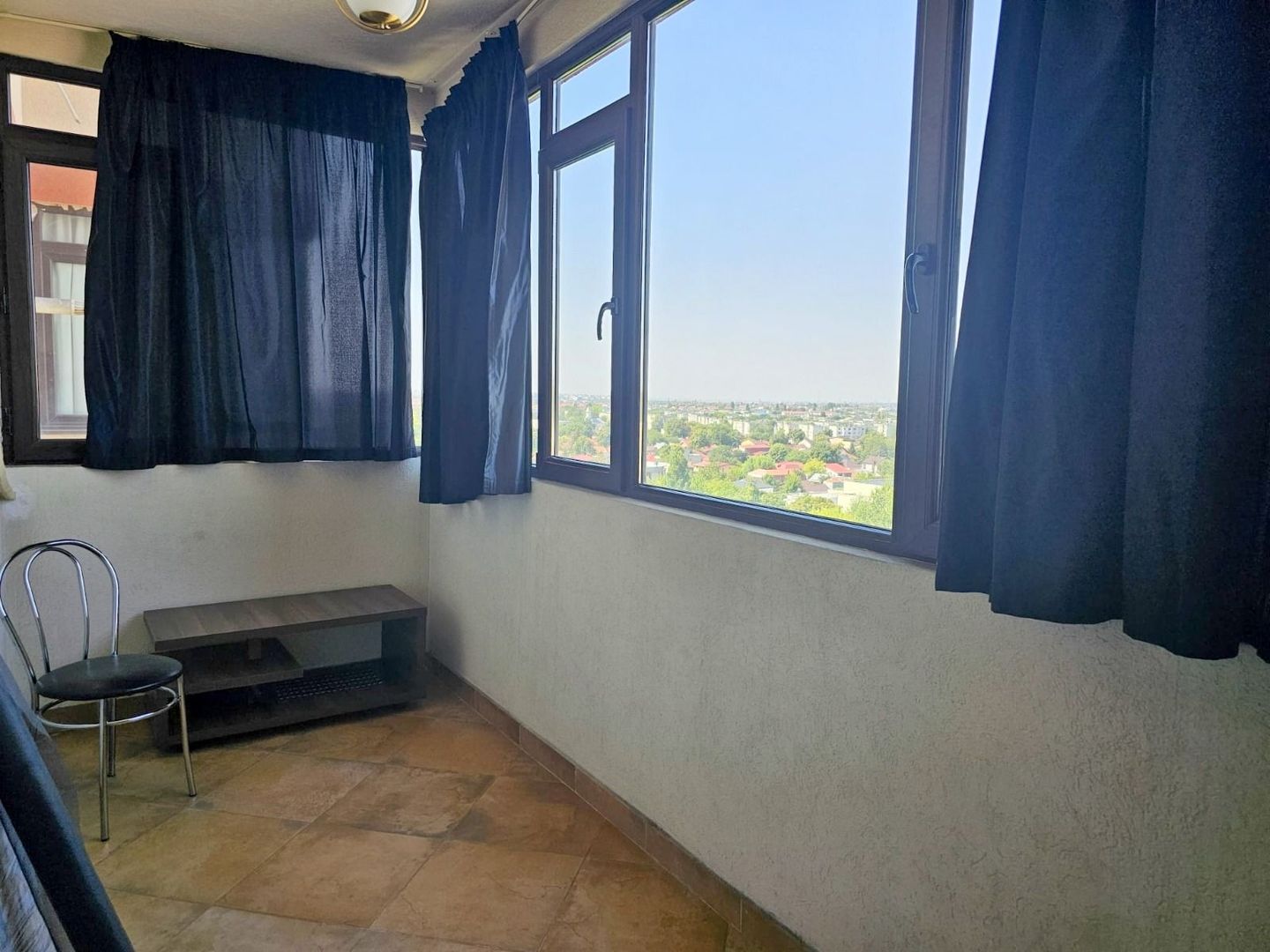 De inchiriat o camera Italian Residence, etaj 9/12, 420 euro - Poză 2