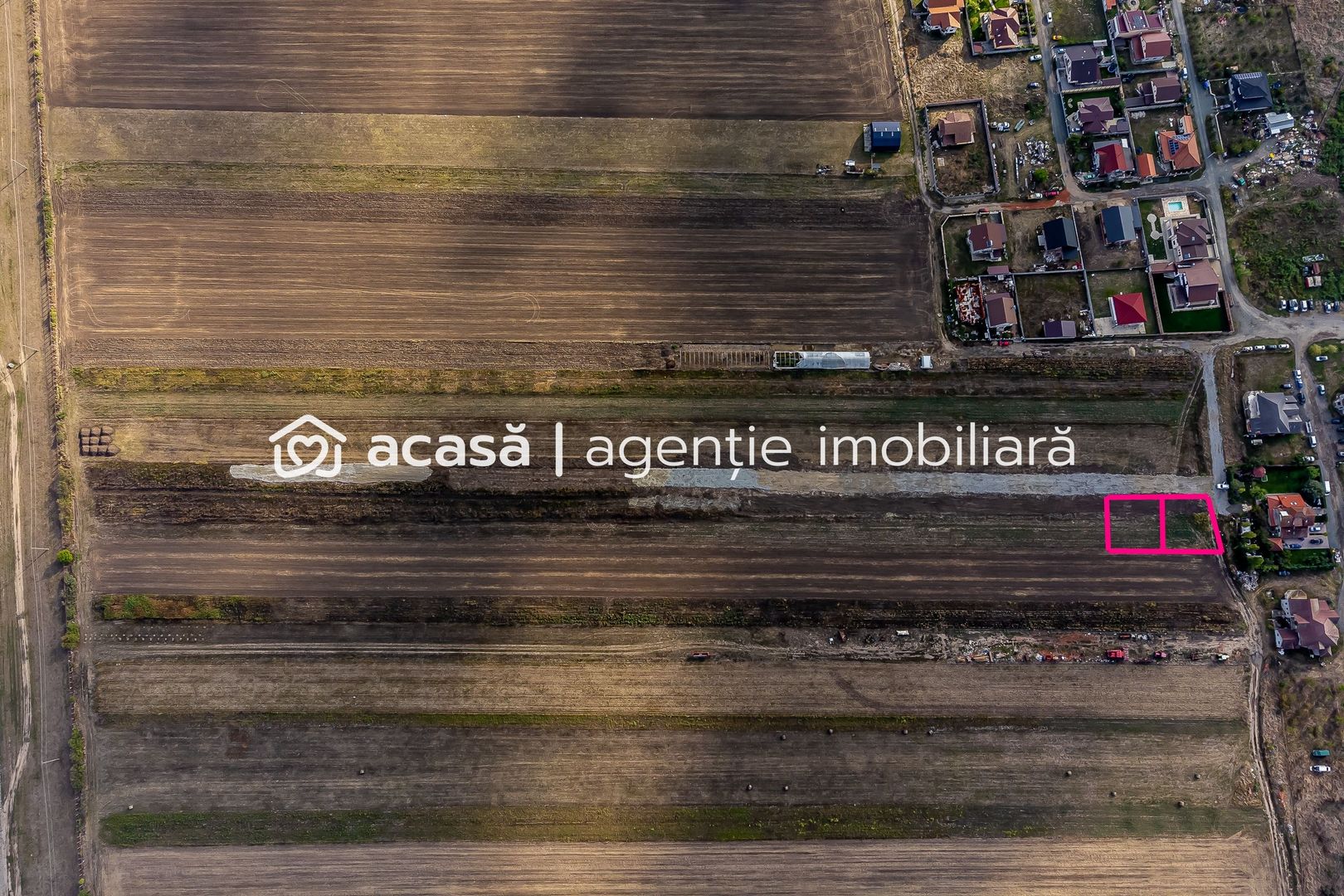 Teren pentru construcții în Livada, Arad, suprafață de 500 mp, FS 20m. - Poză 3