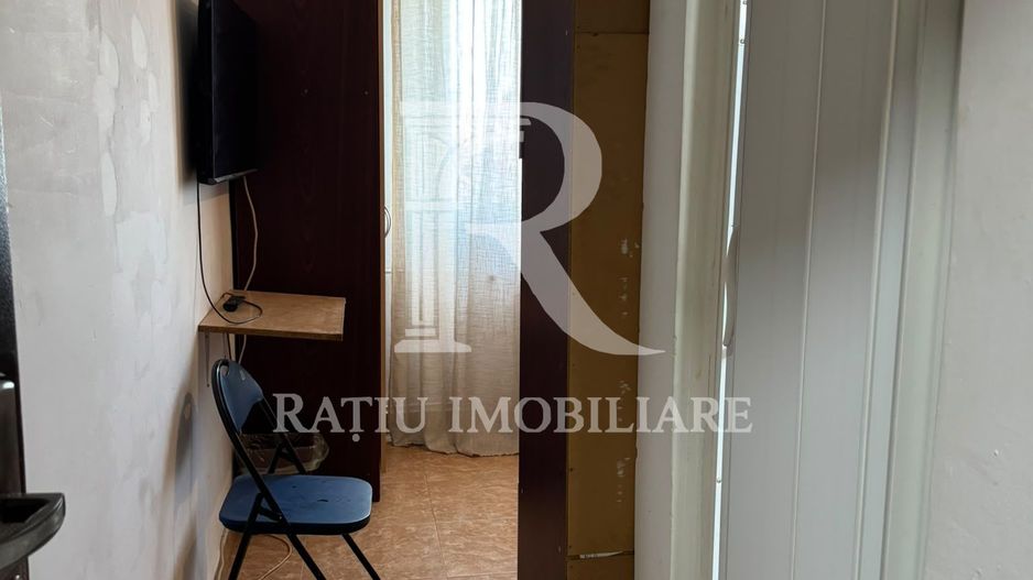 DE VANZARE | GARSONIERA 14 MP | 30.000 € | ORADEA - Poză 3