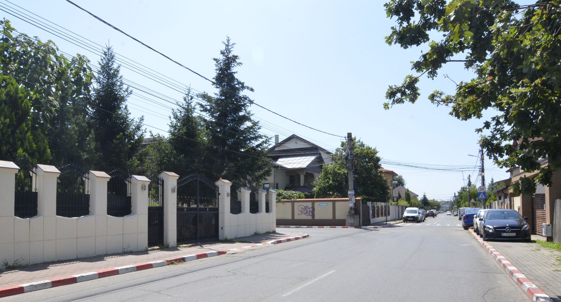 Inchiriem Vila individuala 6 camere cu panouri solare zona Pipera - Poză 35