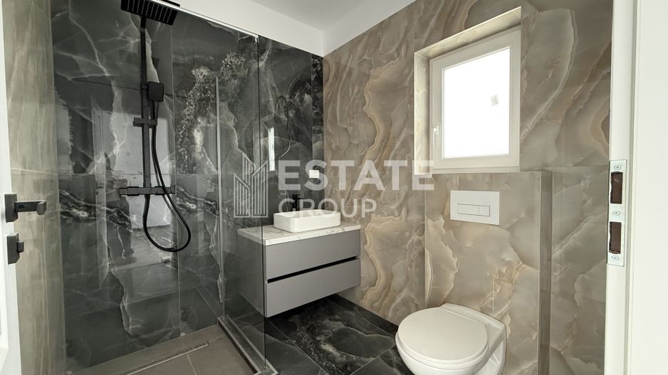 Duplex cu 4 camere in Mosnita Noua - Poză 6