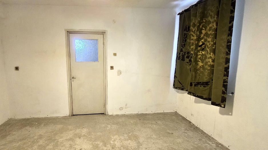 Spatiu comercial / Atelier creatie – 50 mp, parter + etaj – 39.000€ – - Poză 7