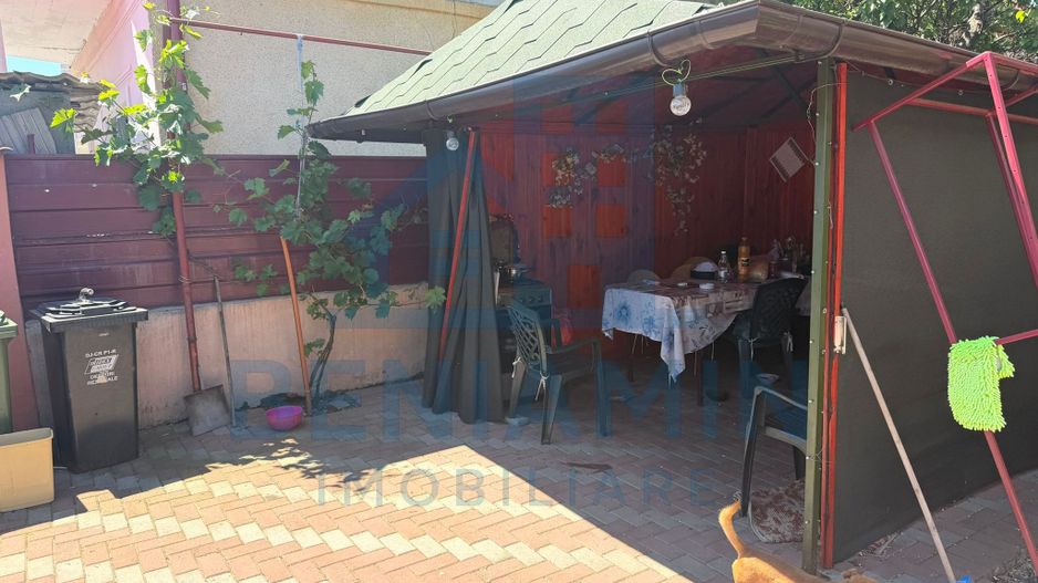 Casa pe parter in cartierul Romanesti - Poză 8