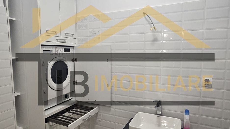 Apartament cu 2 camere, 55mp, Zona Ultracentral - Poză 7