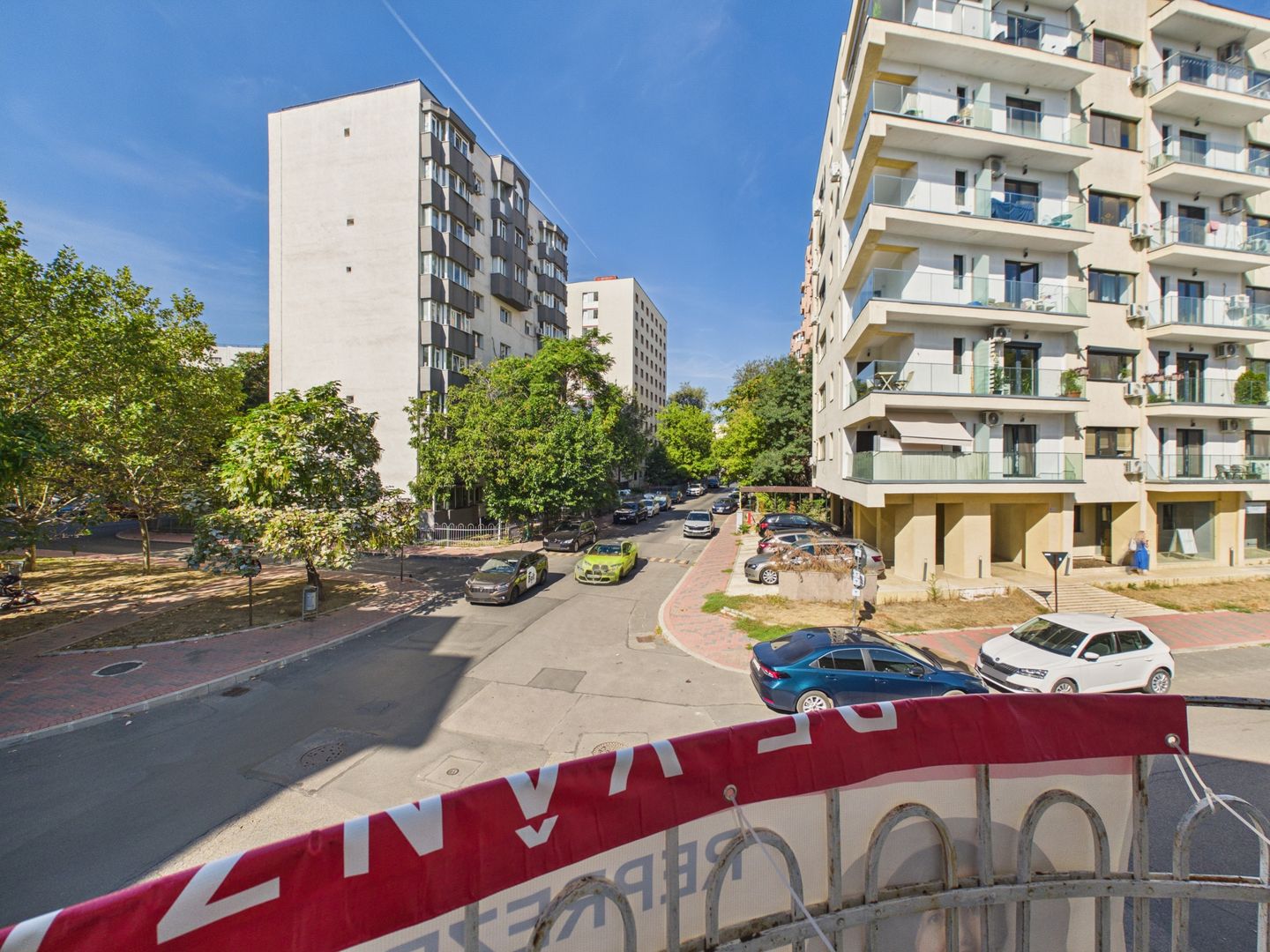 Casa cu 8 camere de vanzare | rezidential si comercial | Nerva Traian - Poză 24
