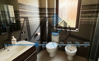 Casa semi finalizată de vânzare in Lancram - Poză 8