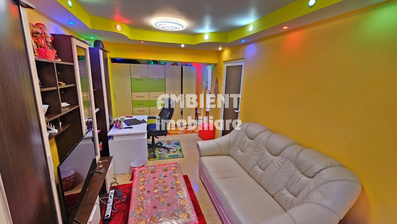 Apartament cu 3 camere, etaj 3, mobilat si utilat, zona GARA; - Poză 4