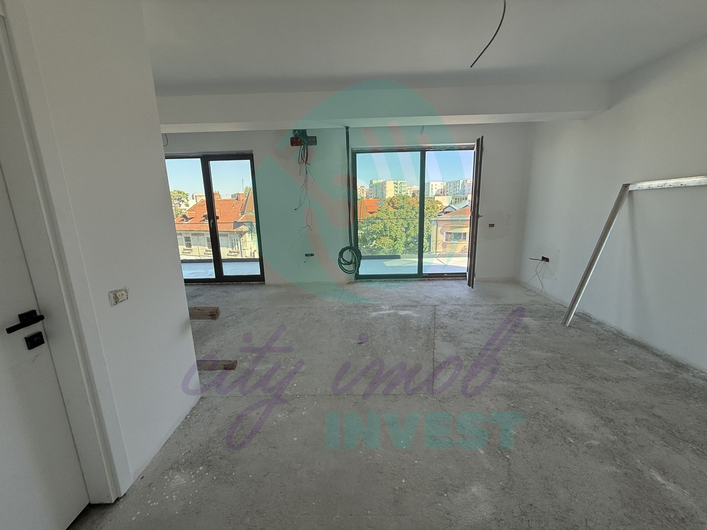 Apartament cu LIFT IN INTERIOR si doua terase de 21 mp in total - Poză 7