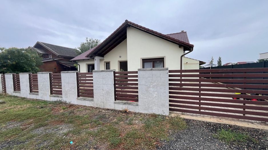 Casa modernă în Vladimirescu - Poză 1