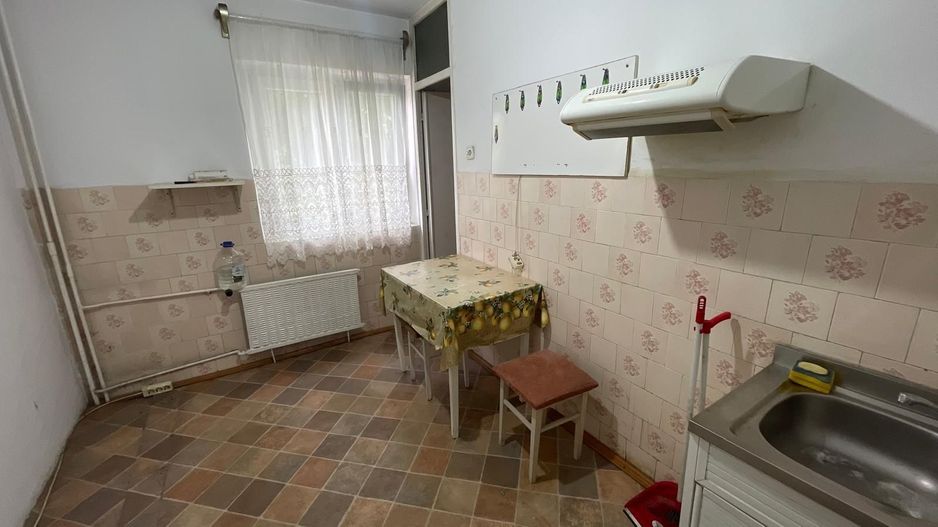 APARTAMENT 3 CAMERE ETAJ 2 NUFARUL - Poză 5