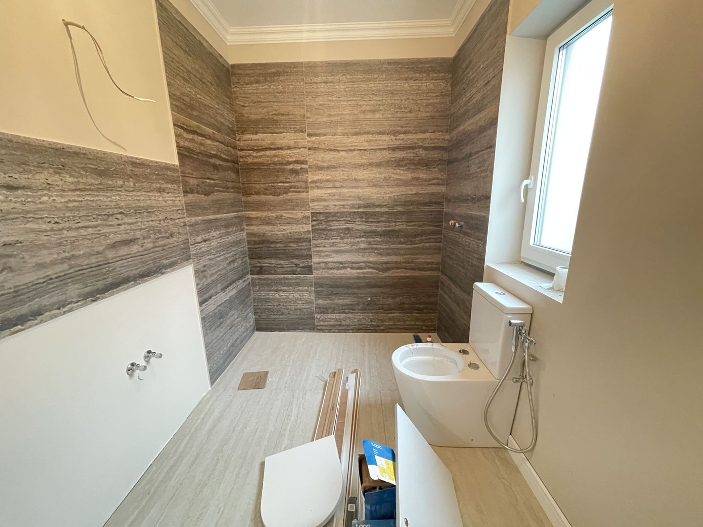 Proprietate premium,finisaje moderne,zona linistita-Ronat - Poză 11