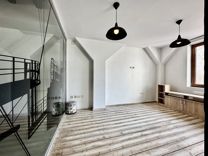 Birou inedit, complex în Piața Unirii - Poză 6