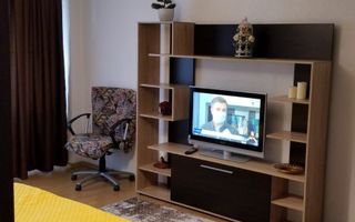 Închiriez garsonieră, Vitan Mall, mobilată, utilată, renovată - Poză 3