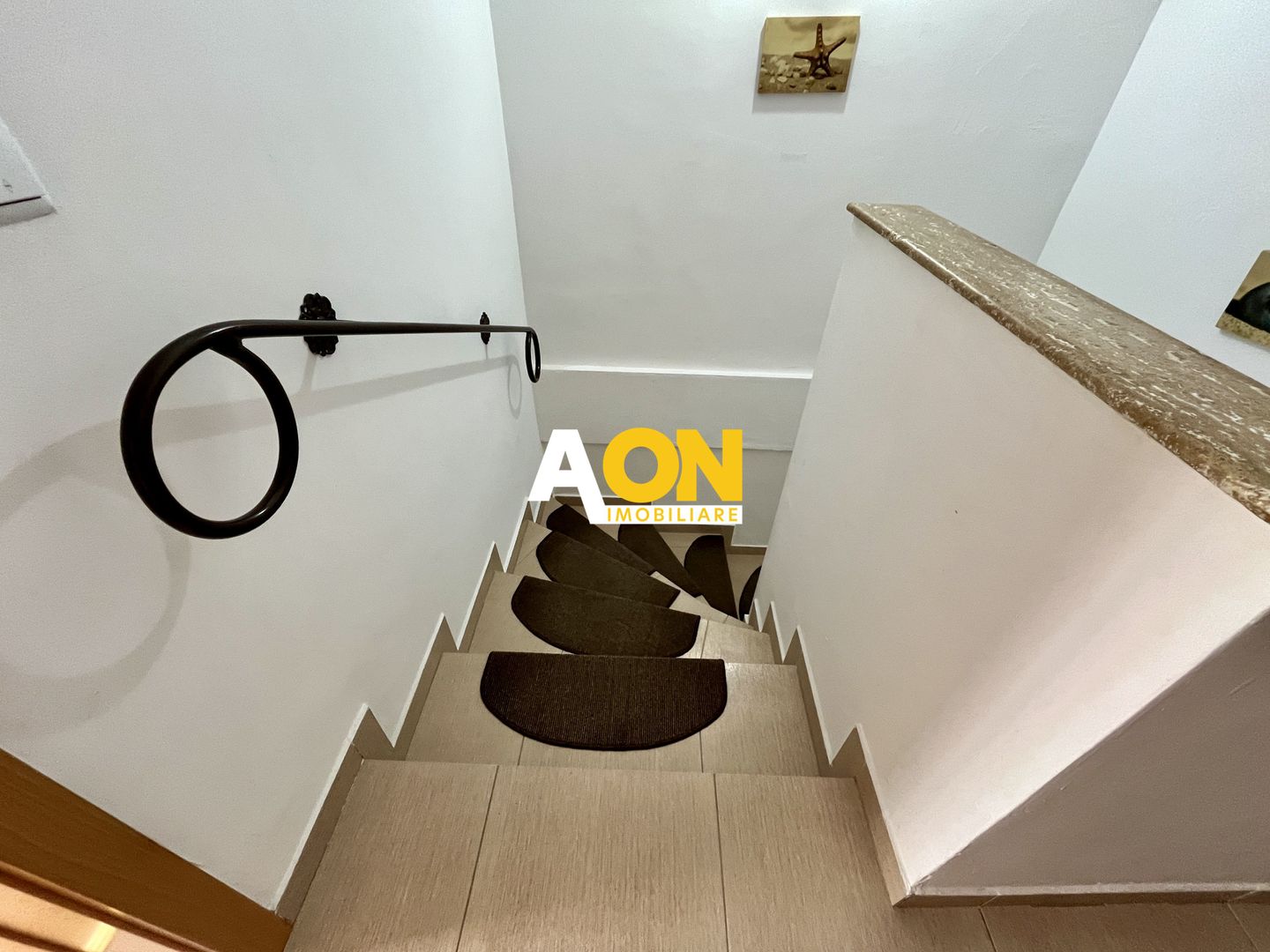 Casă de Tip Înșiruită, 3 Camere, Mobilată Complet, Zona Centru - Poză 16
