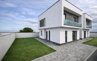 Casa cu Moderna cu 4 camere si gradina, in Selimbar - Poză 1