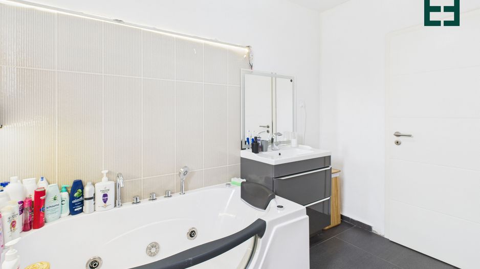 Casă tip duplex cu 4 camere - Zona Aradului - Timișoara - Poză 19