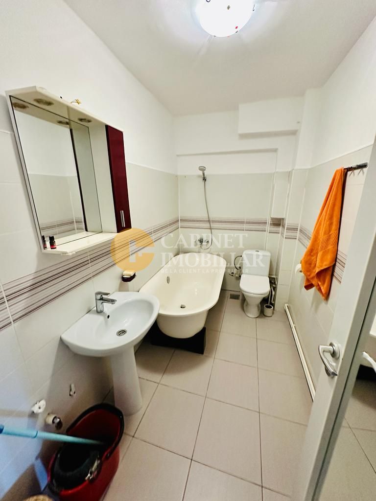 3 Camere Decomandat - ETAJ 1 - Zona Nicolina 1 (in spate la Lidl) - Poză 4