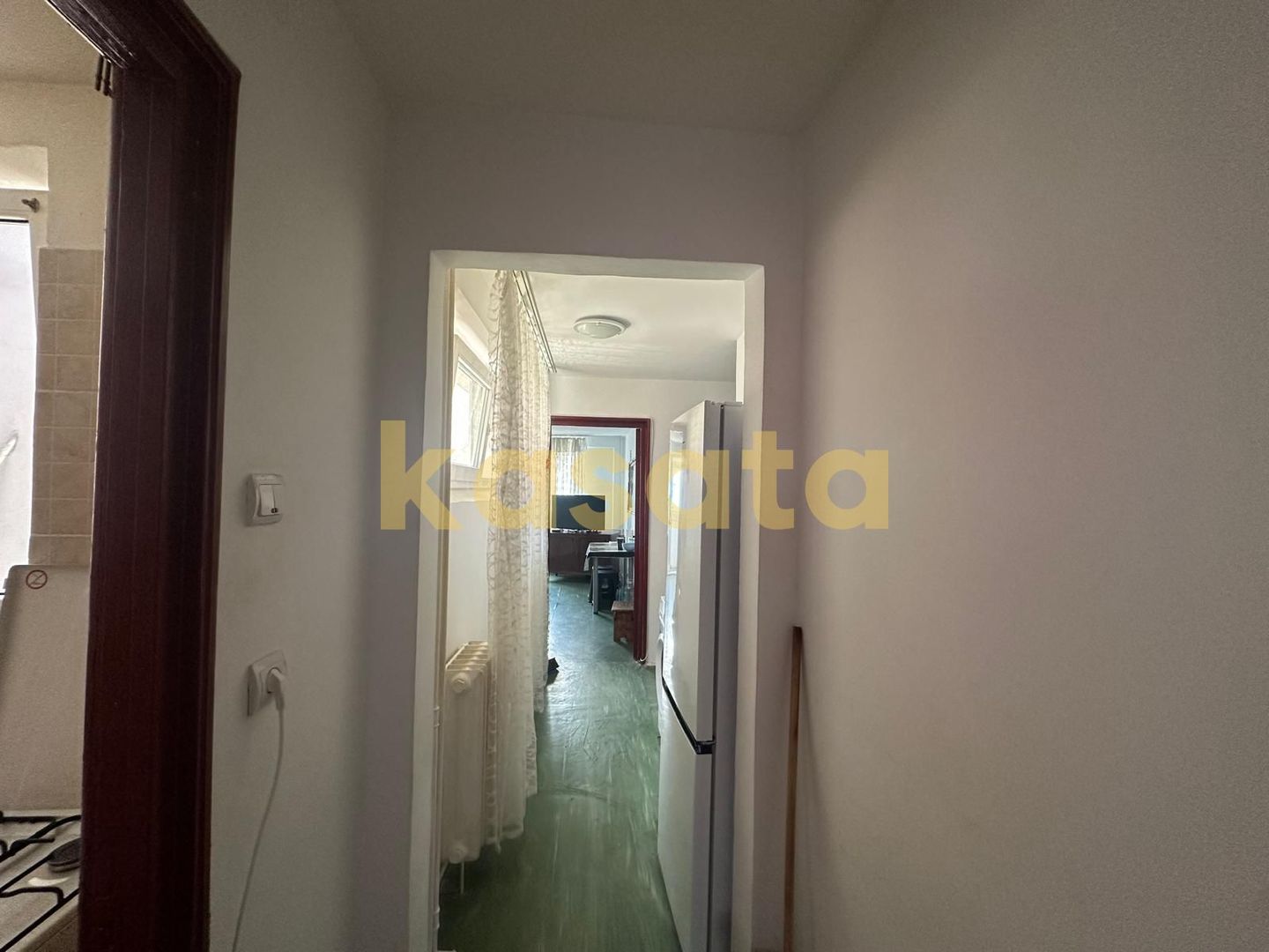 2 camere vanzare, luminos, posibilitate parcare - Poză 7
