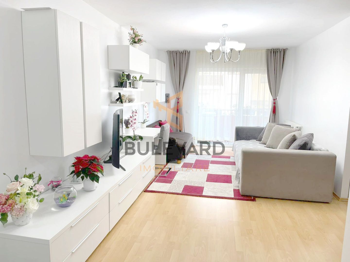 Apartament cu 2 camere, zona strazii Stejarului! - Poză 1