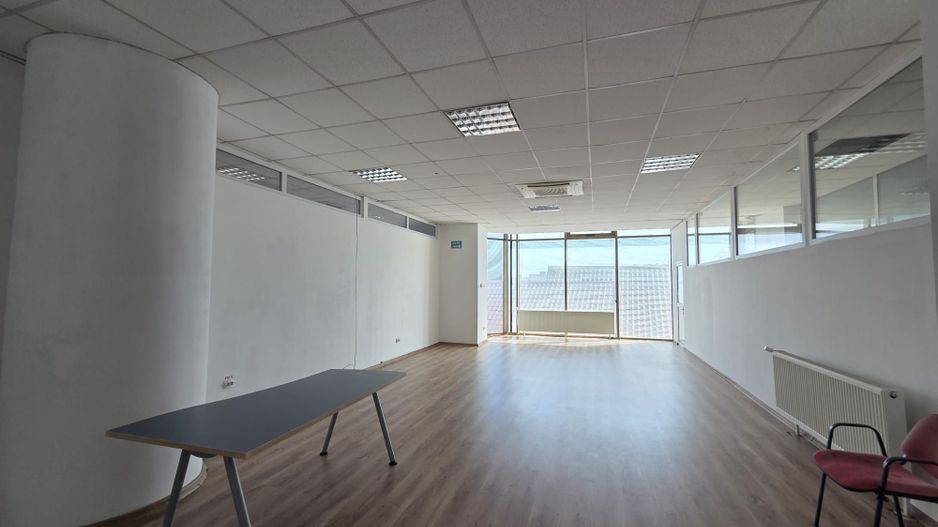 Spatiu de inchiriat birouri si servicii Pitesti - Fratii Golesti - Poză 1
