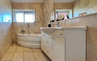 Un refugiu contemporan I Casă P+1 din complex intim I Dumbravița - Poză 13