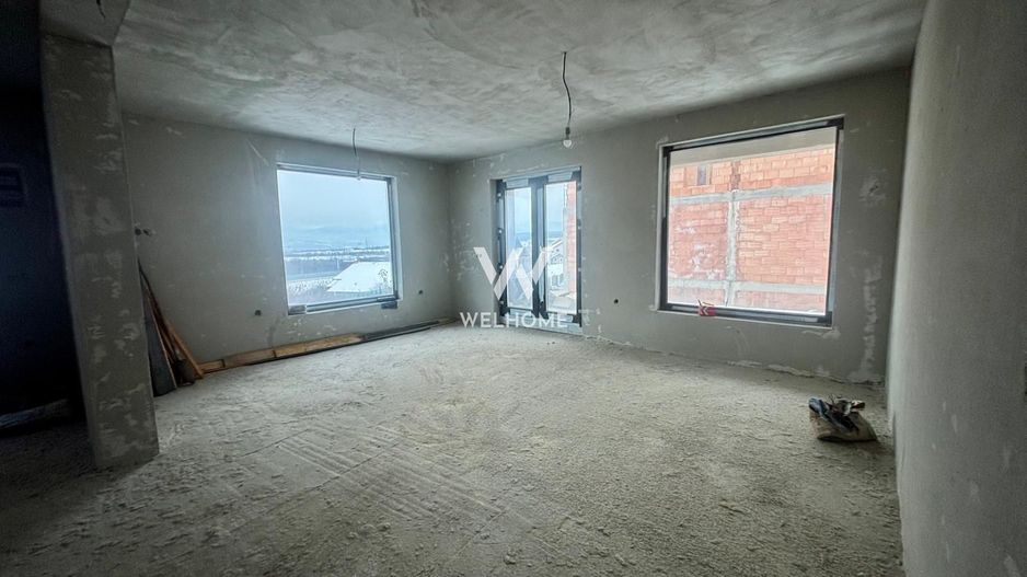 Casă individuală pe un nivel cu vedere panoramică spre munte - Poză 4