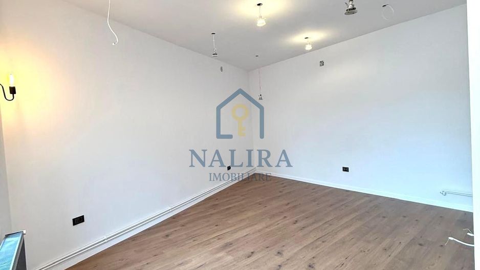 Casa de vanzare - Centrul Vechi - Poză 4