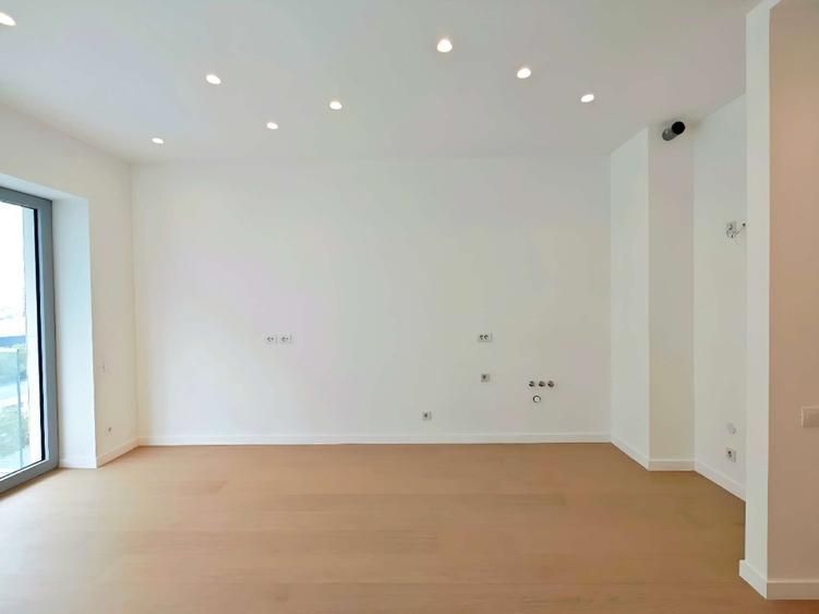 Apartament lux 2 camere, Aviatiei Tower, etaj 8, vedere superbă. - Poză 2