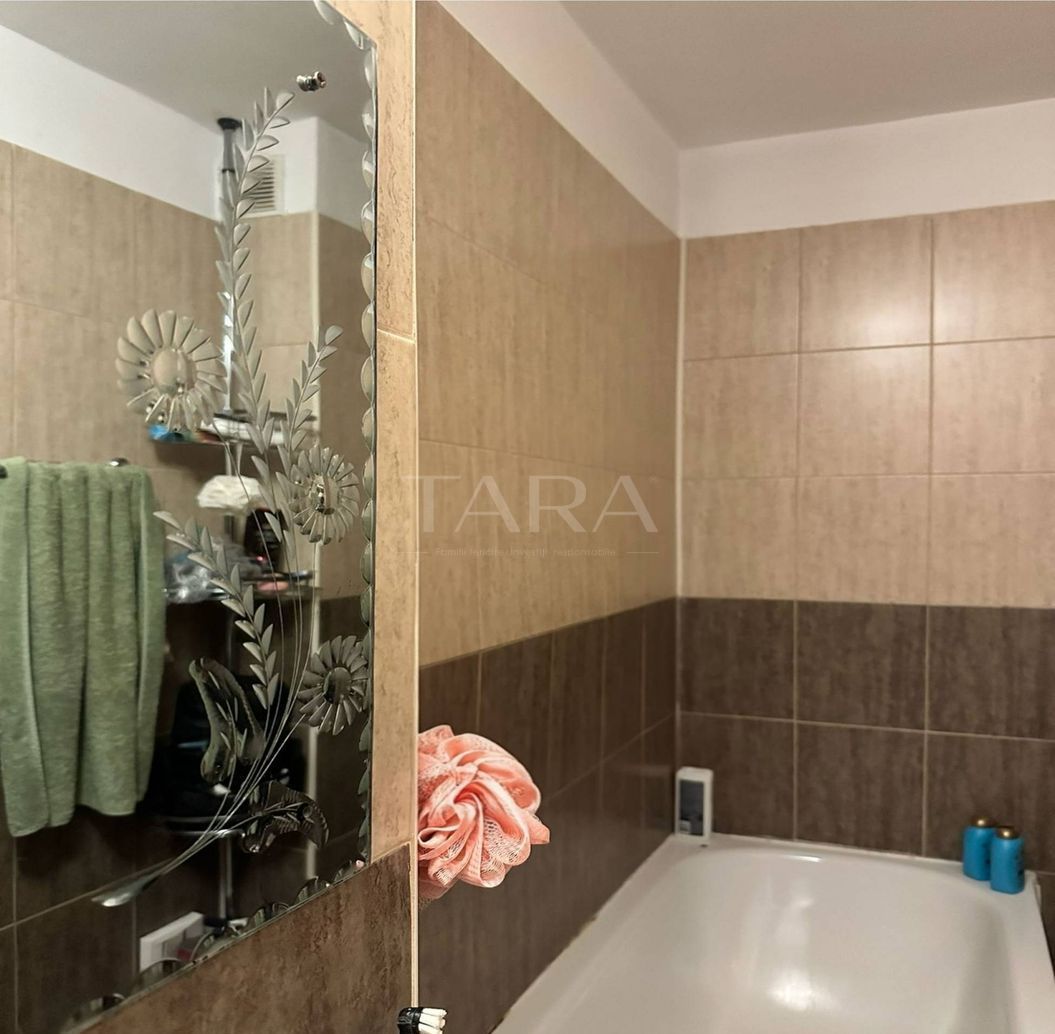 Apartament decomandat cu 3 camere și 2 băi – zona Dorobanților. - Poză 4
